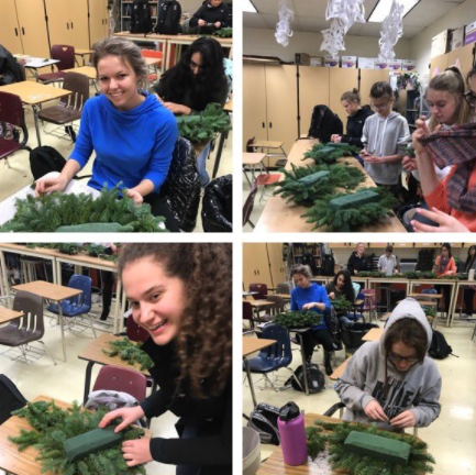 Holiday Spirit with Prairie Floral