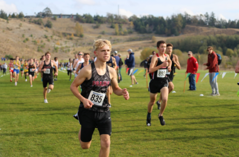 Jake Sauter sprints past the competition at the Westside Classic District Meet.
