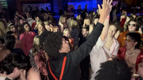 Students of PHS dance and enjoy the night of the Spring Fling. 