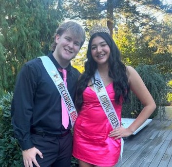 Ellie and Jackson posing it up for homecoming!