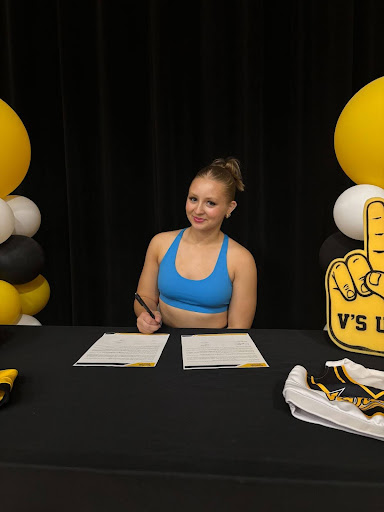 Maya Bohac at the University of Idaho campus on April 27, 2025 signing onto their D1 dance team for the 25-26 season. 